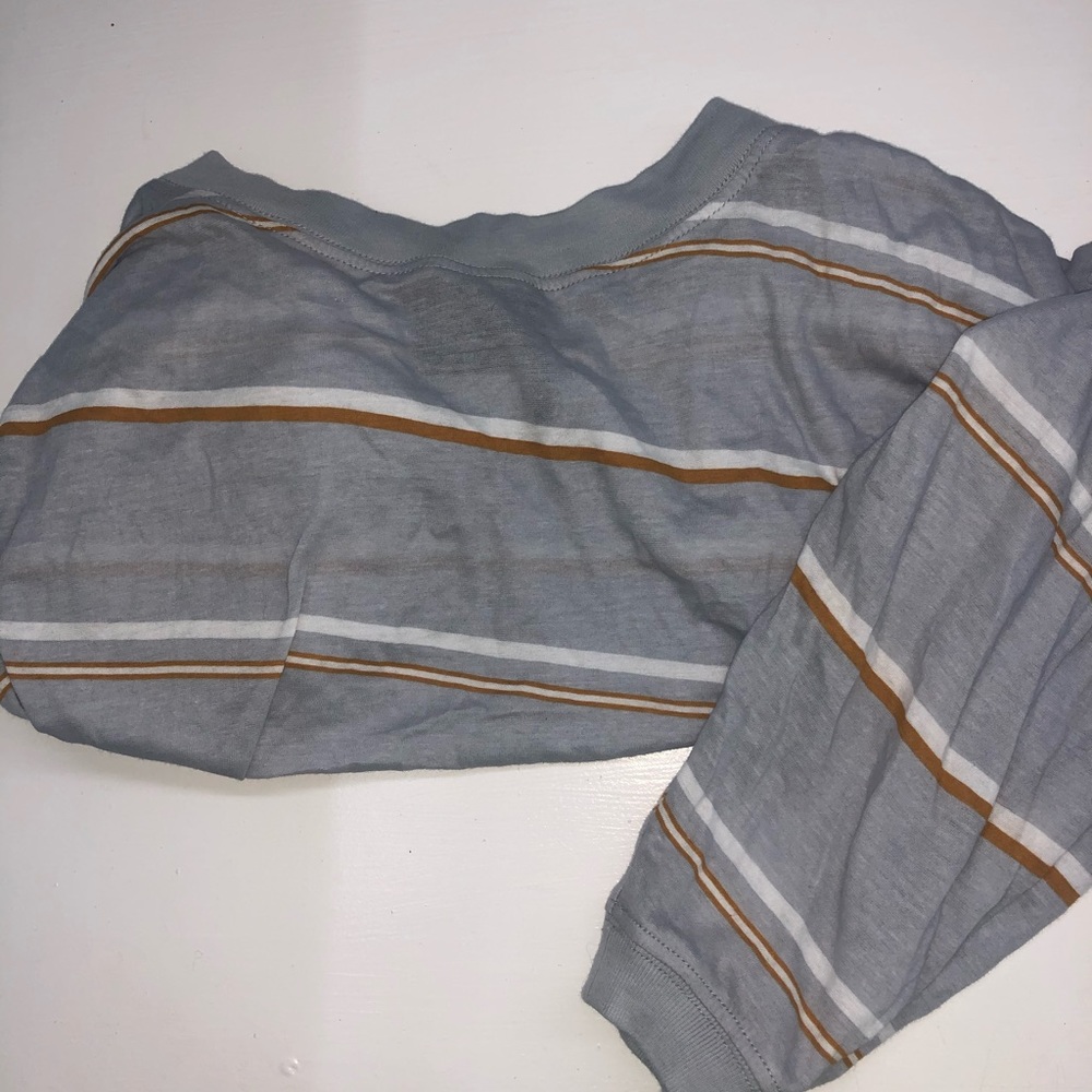 Women’s long sleeve crop top